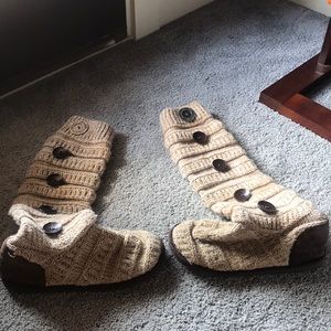 MUK LUKS KNITTED TAN LONG BOOTS